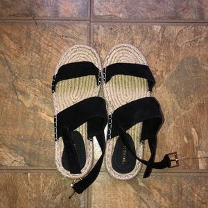 Beach Strappy Sandals 🟡